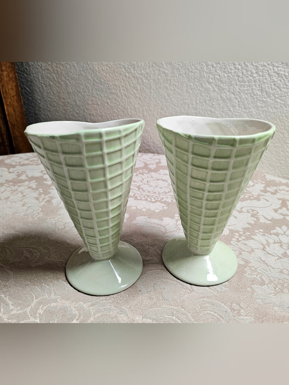 Pastel Green Ceramic Waffle Cone Sundae Cups Desert Bowls (2)
